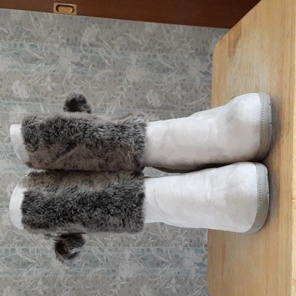 Size 11M U.S. Polo Fuzzy Zip Up Winter Wedge Fashion Boots - Picture 6 of 17